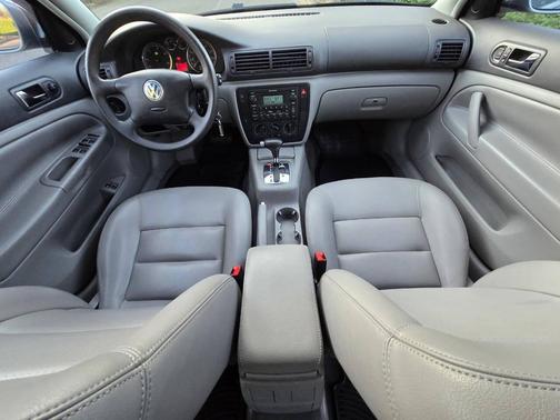 2004 Volkswagen Passat GLS TDI