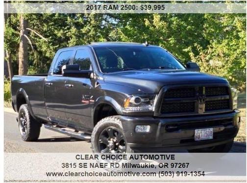 2017 RAM 2500 Laramie Crew Cab 4x4 8' Box