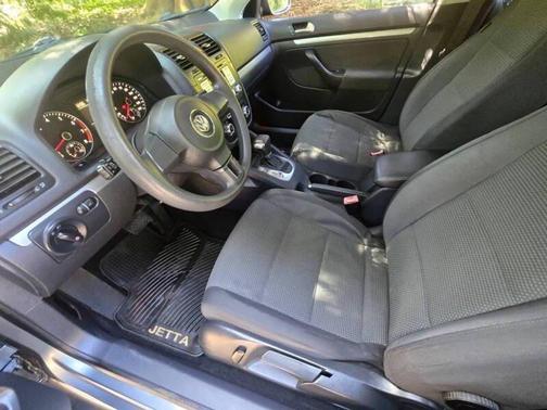 2010 Volkswagen Jetta S