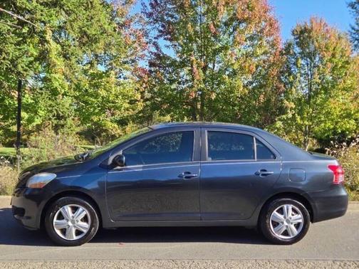 Charcoal 2007 Toyota Yaris S