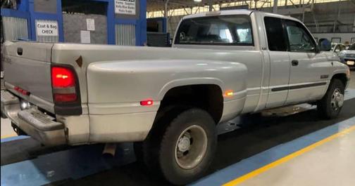 Charcoal 2001 Dodge Ram 3500 Quad Cab DRW