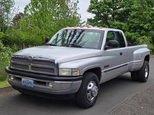 Charcoal 2001 Dodge Ram 3500 Quad Cab DRW