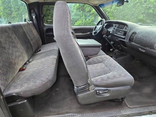 Charcoal 2001 Dodge Ram 3500 Quad Cab DRW