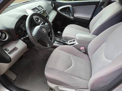 2008 Toyota RAV4 Base