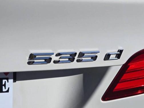 White 2014 BMW 535d 535d 4dr Sedan