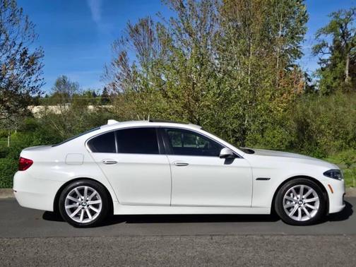 White 2014 BMW 535d 535d 4dr Sedan