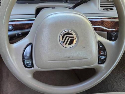 2004 Mercury Grand Marquis GS