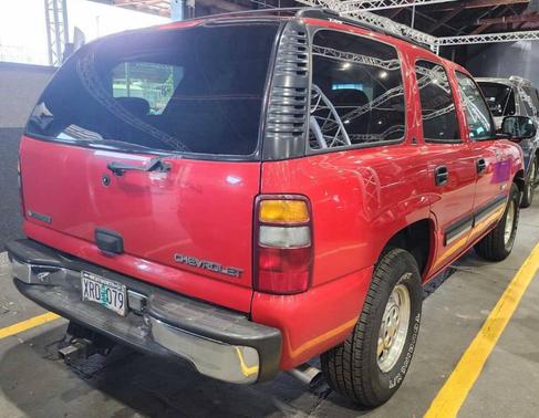 Victory Red 2000 Chevrolet Tahoe LS
