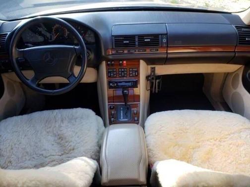 Tan 1993 Mercedes-Benz S-Class 3.5