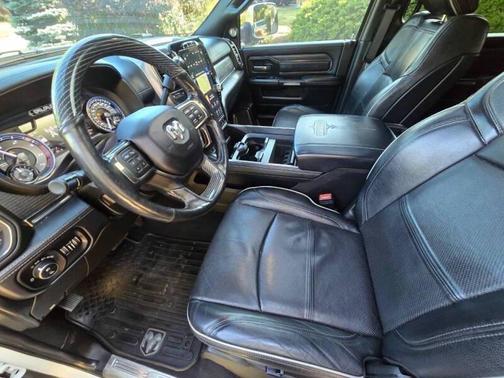 2019 RAM 3500 Limited Mega Cab 4x4 6'4' Box