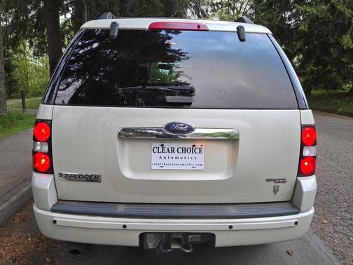 Silver Birch Clearcoat Metallic 2006 Ford Explorer Limited