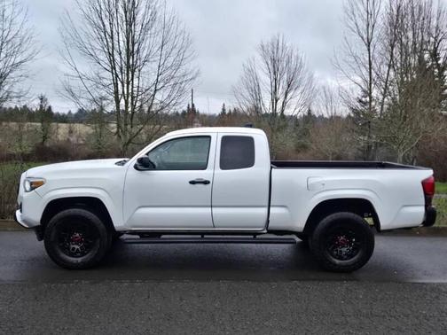 2020 Toyota Tacoma SR5