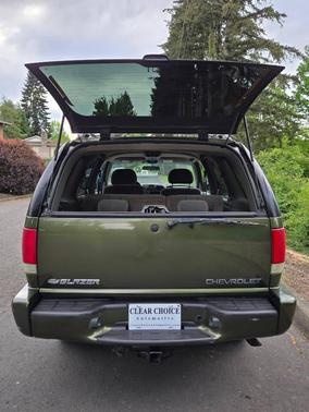 Medium Sage Green Metallic 2001 Chevrolet Blazer LT