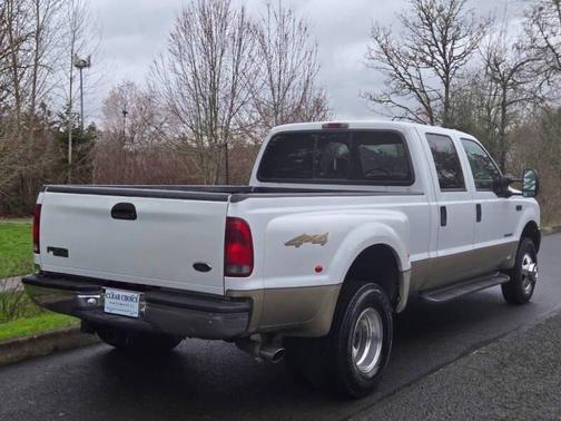 Oxford White Clearcoat 2000 Ford F-350 Lariat