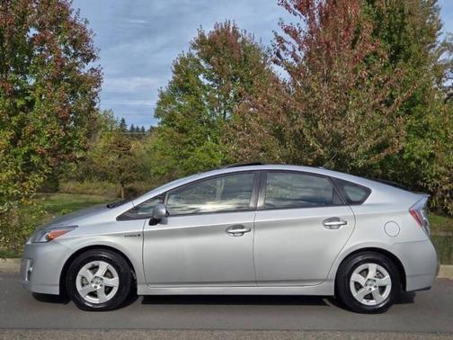 2010 Toyota Prius IV