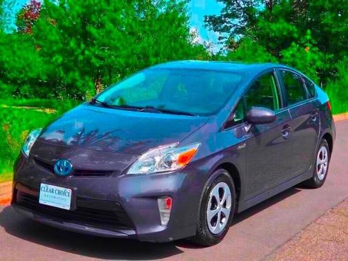2014 Toyota Prius Four
