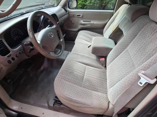 2006 Toyota Tundra Base