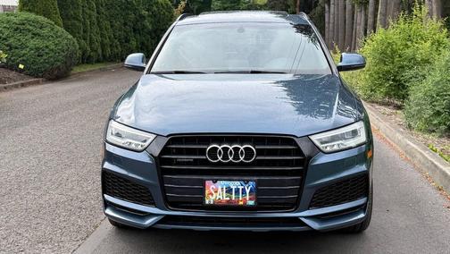 Blue 2018 Audi Q3 2.0T Sport Premium