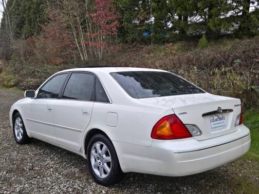 2002 Toyota Avalon XLS