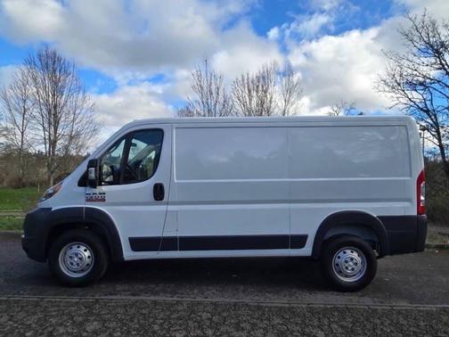 Bright White Clearcoat 2018 RAM ProMaster 1500 Low Roof