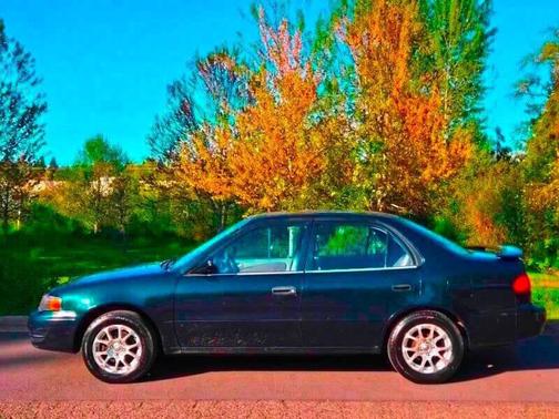 1999 Toyota Corolla LE