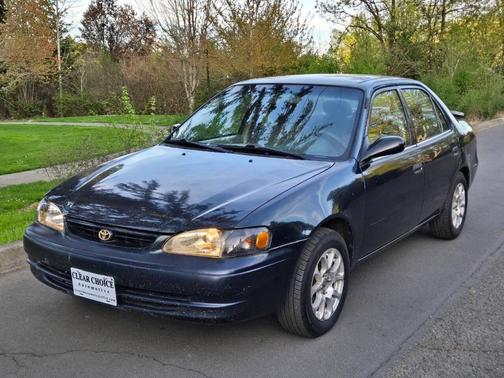1999 Toyota Corolla LE