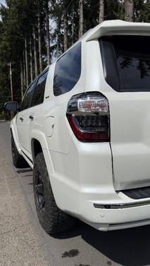 Blizzard Pearl 2018 Toyota 4Runner Limited