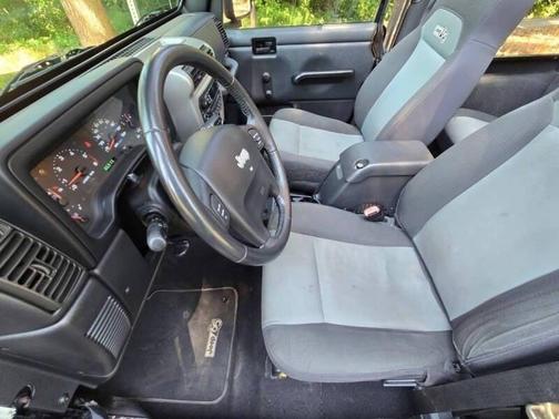 Black 2006 Jeep Wrangler X