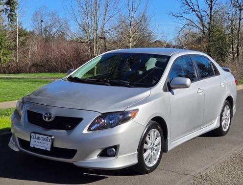 Classic Silver Metallic 2010 Toyota Corolla S