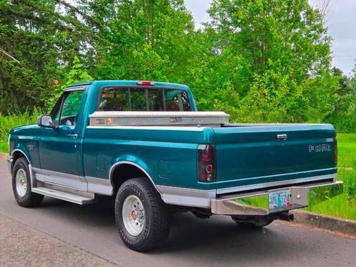 1996 Ford F-150 XLT