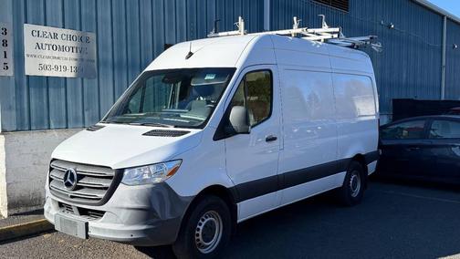 2019 Mercedes-Benz Sprinter 2500 Standard Roof