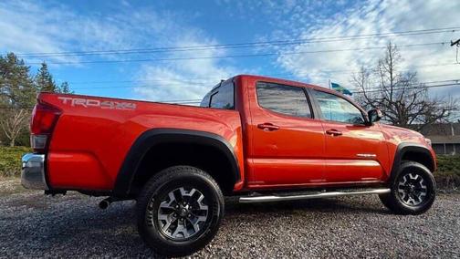 Inferno 2017 Toyota Tacoma TRD Off Road