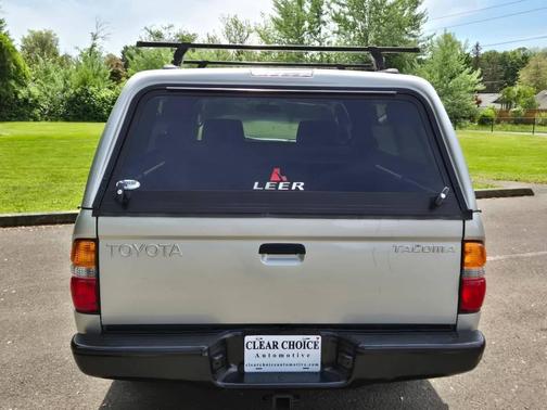 Lunar Mist Metallic 2002 Toyota Tacoma Base