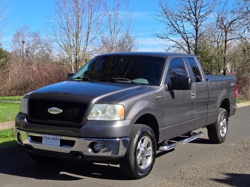 Charcoal 2006 Ford F-150 XLT SuperCab