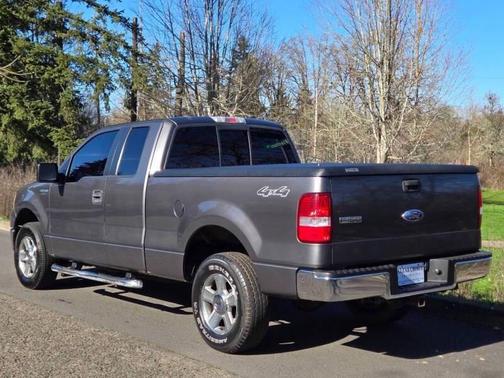 Charcoal 2006 Ford F-150 XLT SuperCab