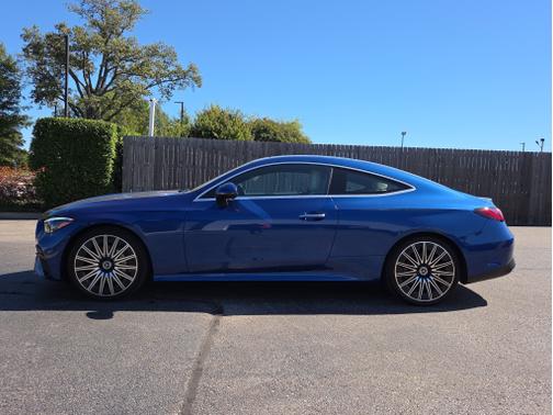 2025 Mercedes-Benz CLE 300 