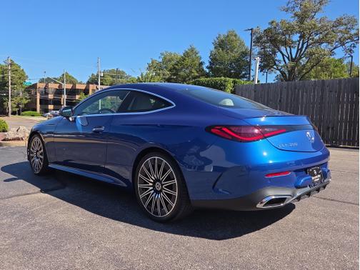 2025 Mercedes-Benz CLE 300 