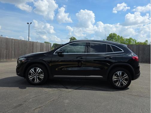 Night Black 2026 Mercedes-Benz GLA 250 Base