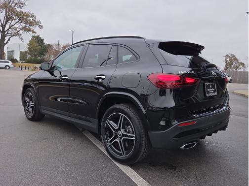 2025 Mercedes-Benz GLA 250 Base