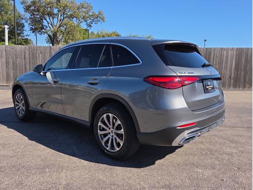 2023 Mercedes-Benz GLC 300 4MATIC