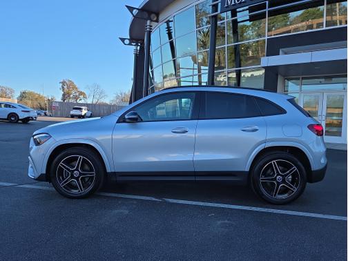 2025 Mercedes-Benz GLA 250 Base