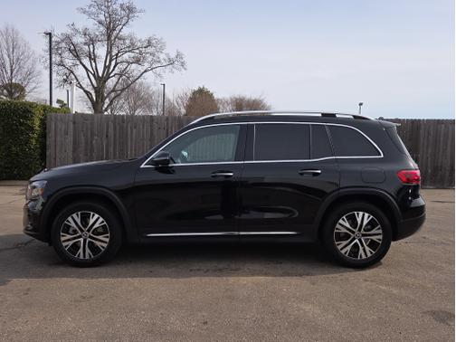 2026 Mercedes-Benz GLB 250 