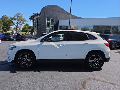 2025 Mercedes-Benz GLA 250 
