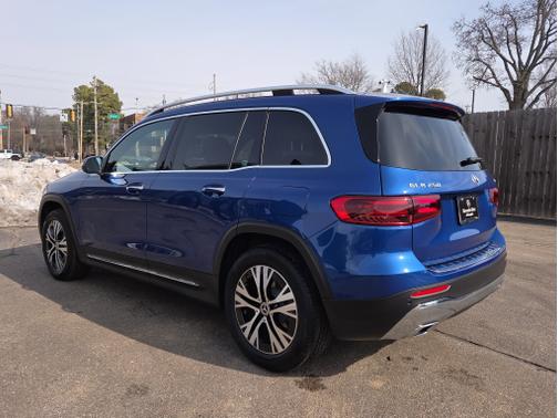 2026 Mercedes-Benz GLB 250 