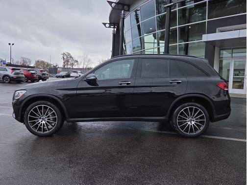 2022 Mercedes-Benz GLC 300 Base