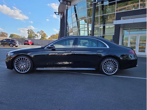 2022 Mercedes-Benz S-Class 