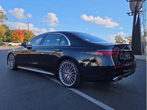 2022 Mercedes-Benz S-Class 