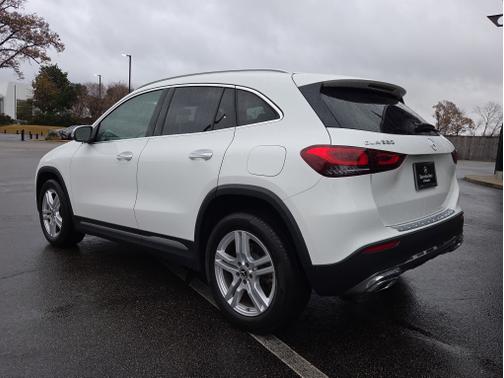 2022 Mercedes-Benz GLA 250 Base