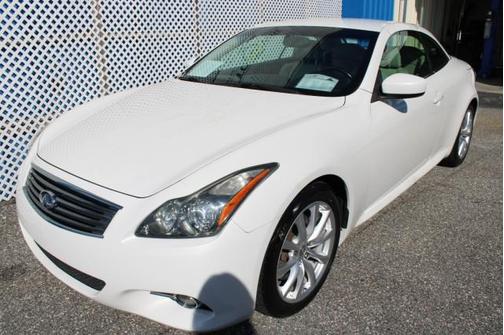 2013 INFINITI G37 Sport