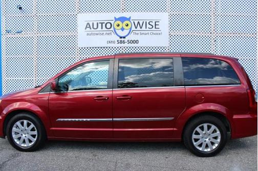 2015 Chrysler Town & Country Touring